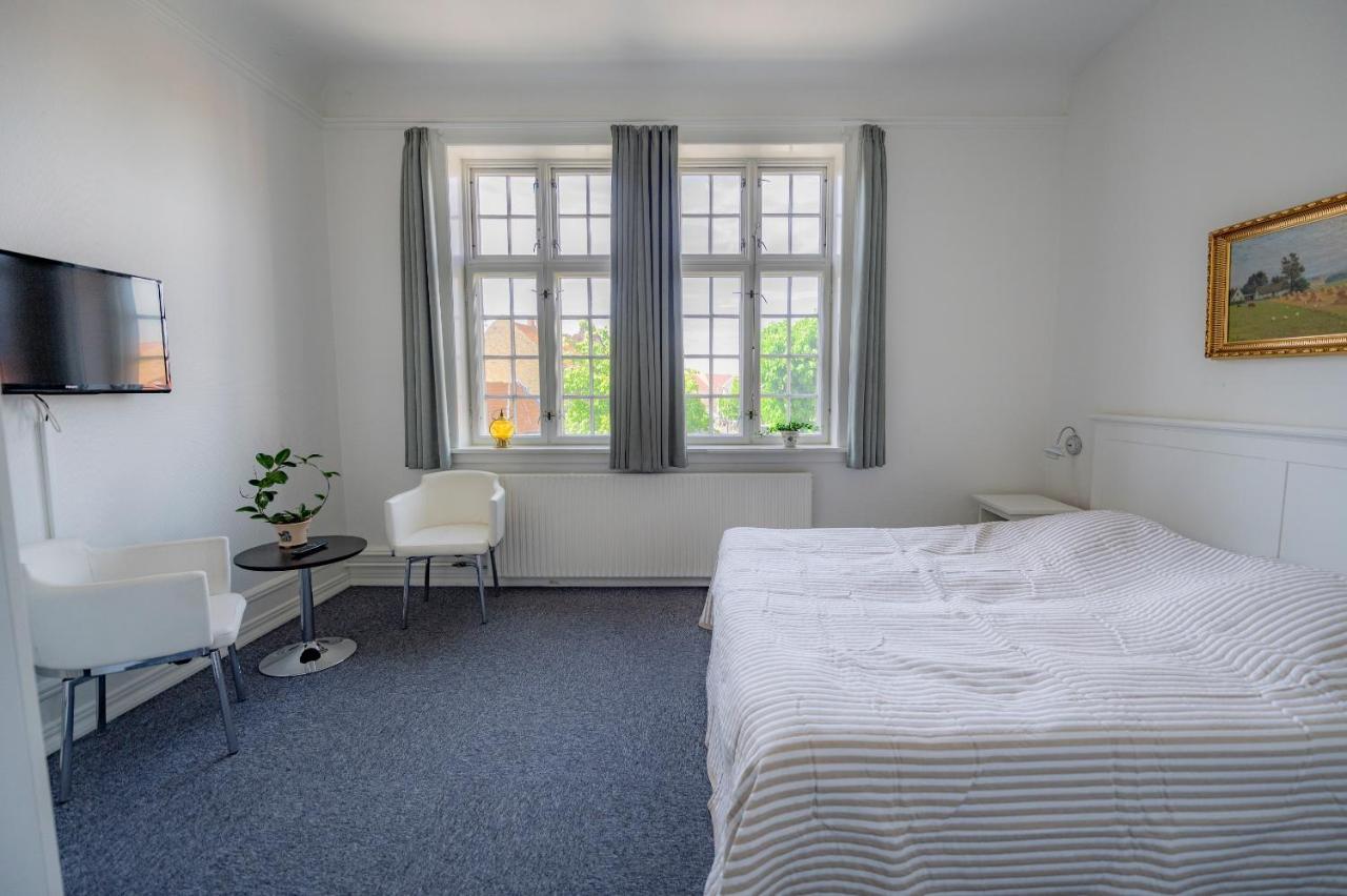 Det Gamle Posthus Rønne Exterior foto